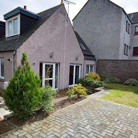 Bright House With Garden & Patio In Market Town Inverurie Exterior photo